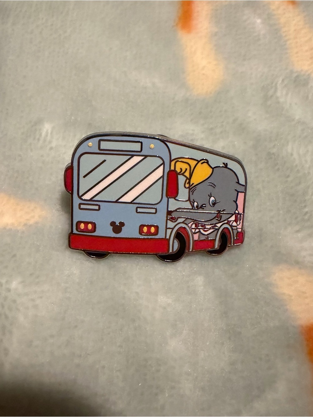 Dumbo Disney Pin